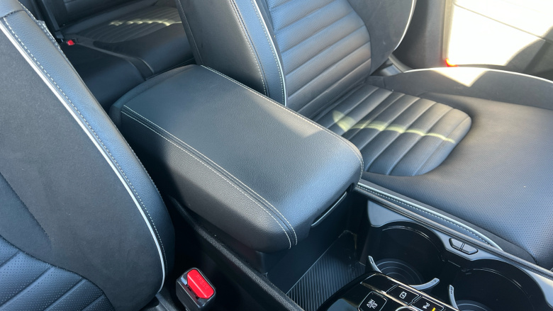 Kia Sportage 1.6T GDi 241 PHEV GT-Line S 5dr Auto AWD Estate